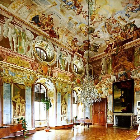 President Apt By Prague Castle, Views Exteriör bild